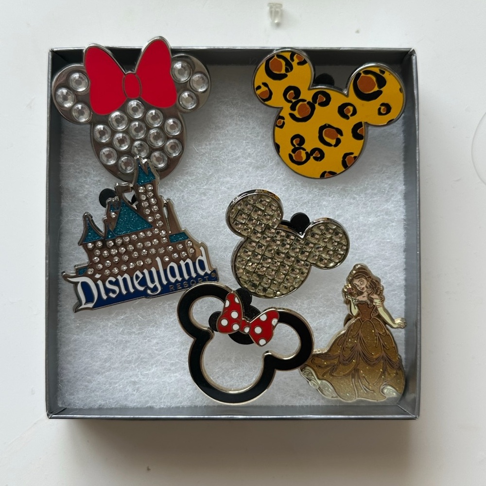 Disneyland Mickey/Minnie Mouse & Belle Collectible Pins